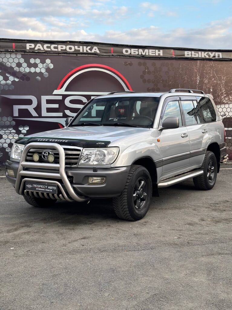 Toyota Land Cruiser J100