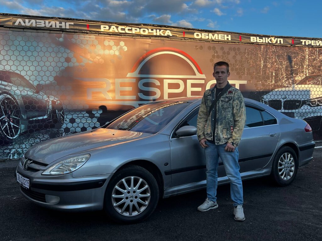 Peugeot 607