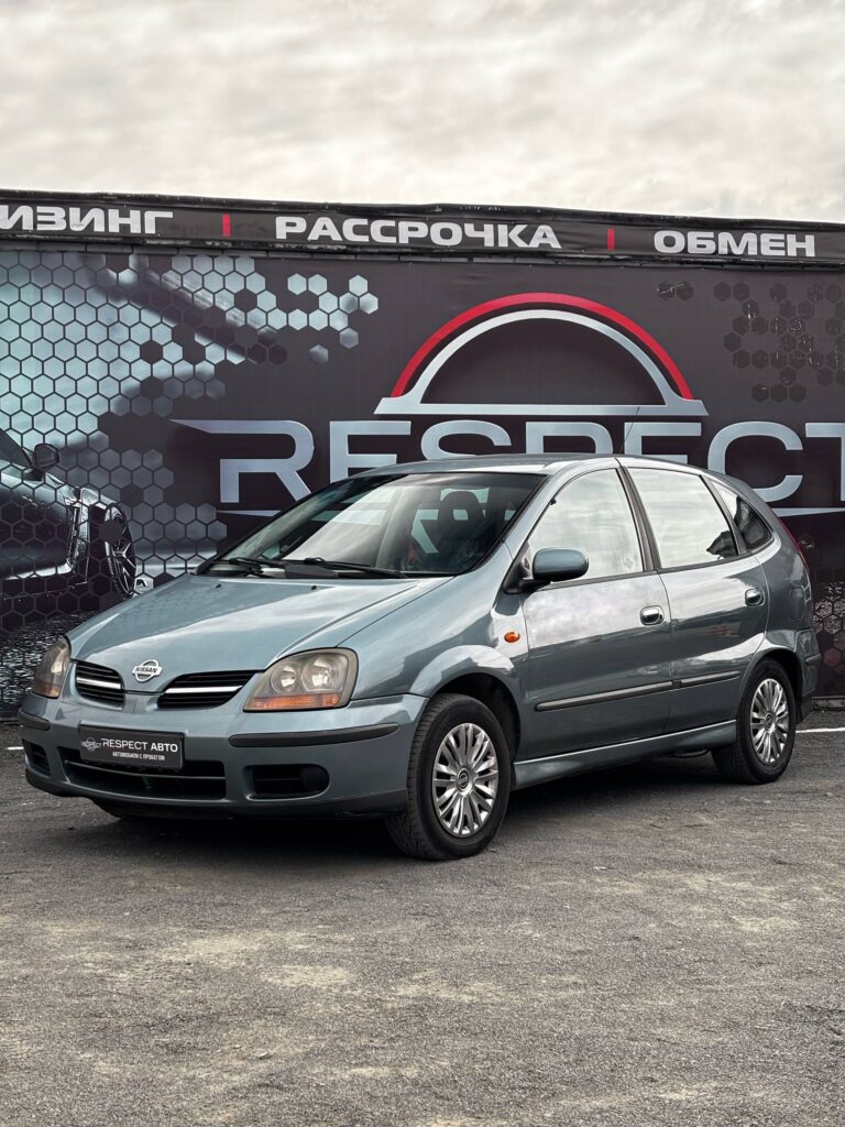 Nissan Almera Tino I